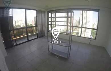 Imagem: O depósito possui 2 Vagas na garagem e 250m² de Área e está