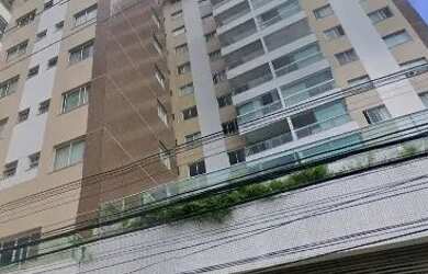 Imagem: A casa possui 3 Dormitórios, 3 Banheiros, 2 Vagas na garagem