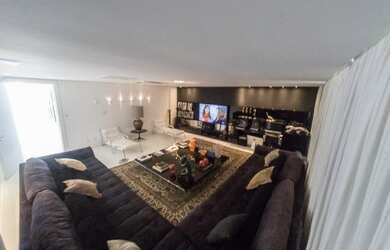 Imagem 8: CASA DE ALTO PADRÃO (porteira fechada