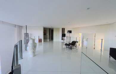 Imagem 16: CASA DE ALTO PADRÃO (porteira fechada