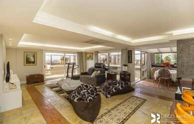 Imagem: O apartamento na cobertura possui 4 Dormitórios, 5 Banheiros