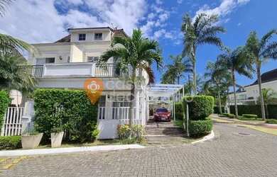 Imagem: A casa em condomínio possui 3 Dormitórios, 3 Banheiros, 2