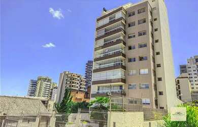 Imagem: O apartamento possui 3 Dormitórios, 2 Banheiros, 2 Vagas na