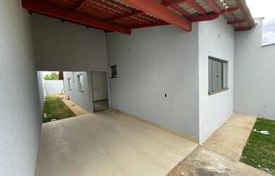 Imagem 2: LINDA CASA DE 2/4 COM SUITE AO LADO DO JARDIM ALTO PARAÍSO