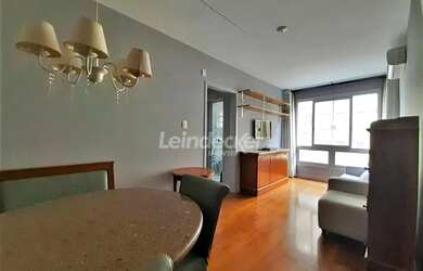 Imagem: O apartamento possui 2 Dormitórios, 2 Banheiros, 1 Vaga na