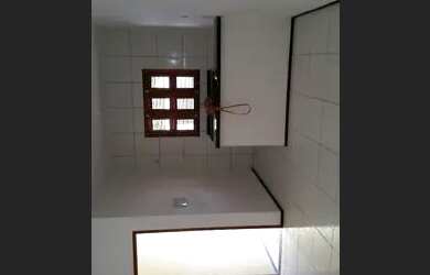 Imagem 1: Alugo Casa. Varanda, Área de serviço, 2 Vagas na garageme2 Dormitórios