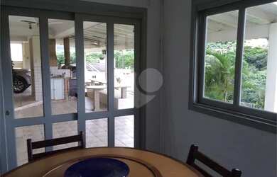 Imagem 7: Casa, Alto Padrão, 03 suítes, Condomínio Fechado, aceita FGTS, Louveira