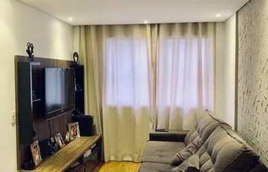 Imagem: O apartamento possui 2 Dormitórios, 1 Banheiro, 1 Vaga na garagem