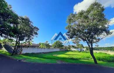 Imagem: O terreno possui 1.728m² de Área e está localizado em Estância