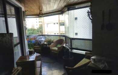 Imagem: O apartamento possui 3 Dormitórios, 2 Banheiros, 2 Vagas na