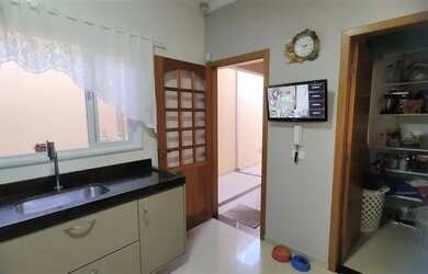 Imagem 6: LINDA CASA TÉRREA - VILLA BRANCA - 3 Dormitórios - 1 Suíte - 162m²...