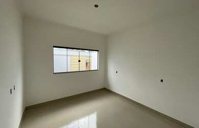 Imagem 7: LINDA CASA DE 2/4 COM SUITE AO LADO DO JARDIM ALTO PARAÍSO