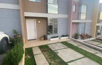 Imagem: A casa em condomínio possui 3 Dormitórios, 2 Banheiros, 2