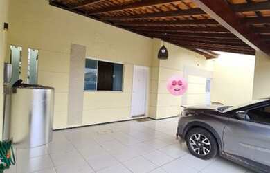 Imagem: A casa em condomínio possui 3 Dormitórios, 4 Banheiros, 2