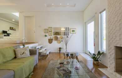 Imagem 2: Casa em condomínio no bairro Santa Felicidade - ARYA 1