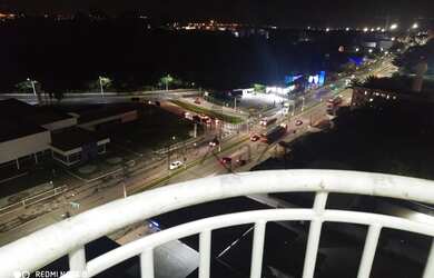 Imagem: O apartamento possui 3 Dormitórios, 2 Banheiros, 2 Vagas na