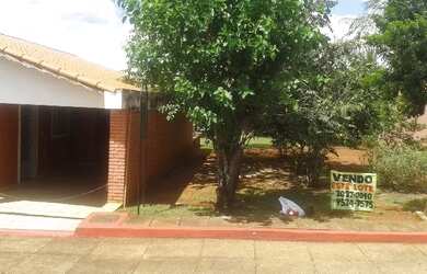 Imagem: O terreno possui 224m² de Área e está localizado em Mansões