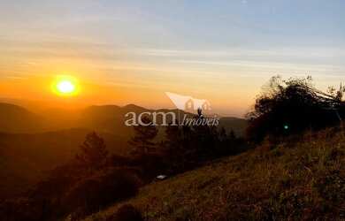 Imagem: O terreno possui 3500m² de Área e está localizado em Pedro