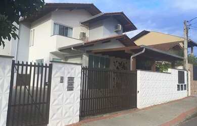 Imagem 6: Sobrado Salto Weissbach. Churrasqueira, Imóvel novo, 80m² de Áreae2...