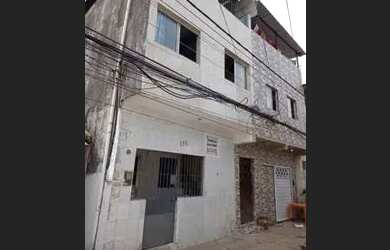 Imagem: A casa possui 4 Dormitórios, 3 Banheiros e está localizado