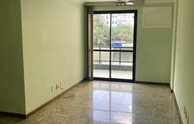 Imagem 2: VENDO IMÓVEL NA FREGUESIA / Jacarepaguá