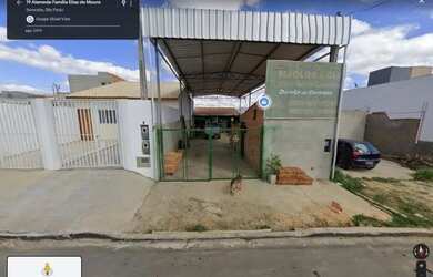 Imagem: O depósito possui 5 Vagas na garagem, 200m² de Área e está