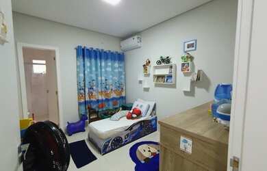 Imagem 7: Vende-se casa térrea no Condominio Vistas com 2 suítes, bairro R. Lipa...