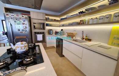 Imagem 13: CASA MARAVILHOSA, NOVINHA LINDA E ACONCHEGANTE NO CANTO DIREITO DA PRAIA...