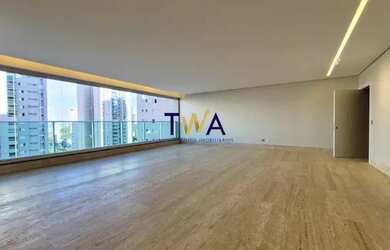 Imagem: O apartamento possui 4 Dormitórios, 5 Banheiros, 4 Vagas na