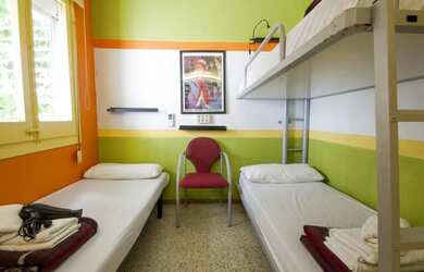 Imagem 1: Hostel Santana. Área de serviçoe4 Dormitórios