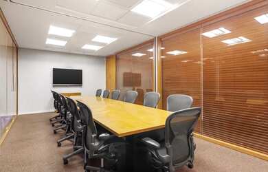 Imagem: O depósito possui 100m² de Área e está localizado em Vila