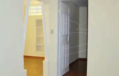 Imagem: A casa possui 2 Dormitórios, 1 Banheiro, 81m² de Área e