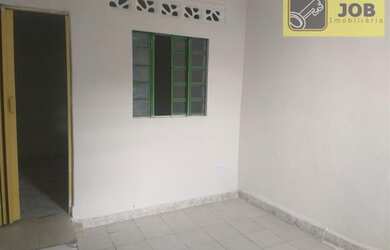 Imagem: A casa possui 1 Dormitório, 1 Banheiro e 40m² de Área e está