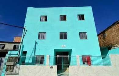 Imagem: A casa possui 2 Dormitórios e 1 Banheiro e está localizado