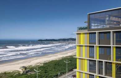 Imagem: O apartamento possui 2 Dormitórios, 2 Banheiros, 2 Vagas na