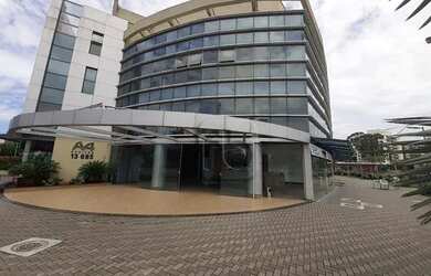 Imagem: O depósito possui 1 Vaga na garagem, 46m² de Área e está