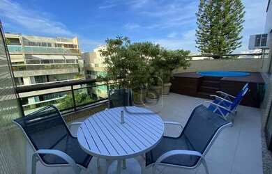 Imagem: O apartamento na cobertura possui 4 Dormitórios, 4 Banheiros