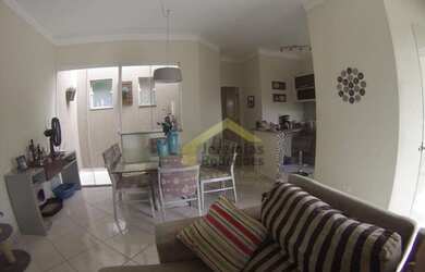 Imagem: A casa em condomínio possui 3 Dormitórios, 2 Banheiros, 4