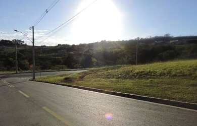 Imagem 4: Lote/Terreno para venda possui 300 metros quadrados em Jardins Bolonha...