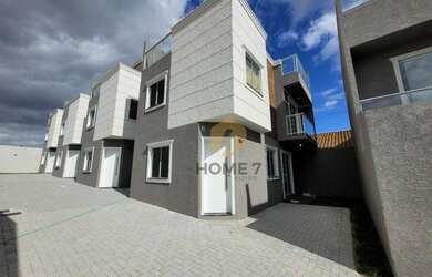 Imagem: A casa possui 3 Dormitórios, 1 Banheiro, 1 Vaga na garagem