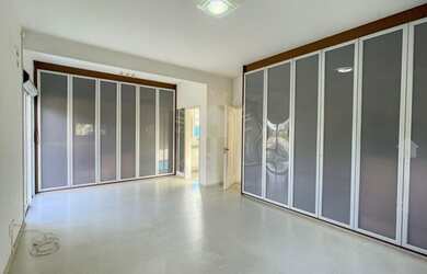 Imagem 10: Casa Alto Padrão no Tamboré 1, excelente vista permanente, R$ 22.000, + despesas