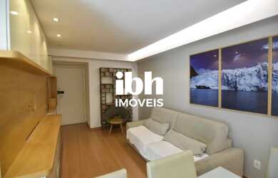 Imagem: O apartamento possui 2 Dormitórios, 2 Banheiros, 2 Vagas na