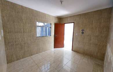 Imagem 8: Apartamento com 2 quartos para alugar, 150 m² por R$ 830/mês - Nova...