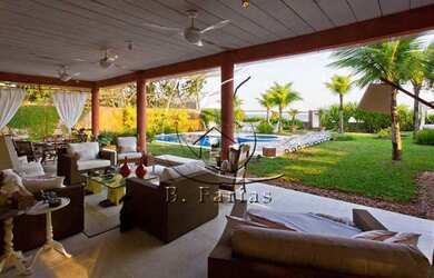 Imagem 1: Linda casa frente ao mar na praia da Barra do Una