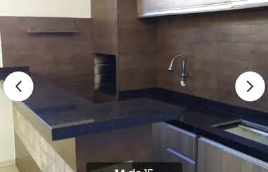 Imagem: A casa possui 3 Dormitórios, 2 Banheiros, 1 Vaga na garagem