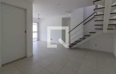 Imagem: O apartamento na cobertura possui 5 Dormitórios, 3 Banheiros