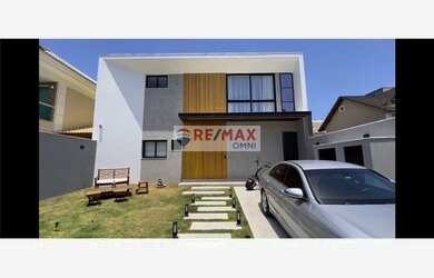 Imagem: A casa em condomínio possui 4 Dormitórios, 5 Banheiros, 2