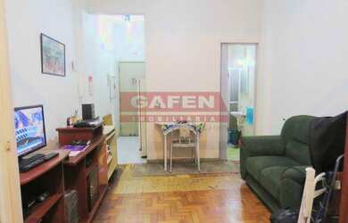 Imagem: A kitnet possui 1 Dormitório, 1 Banheiro, 30m² de Área e