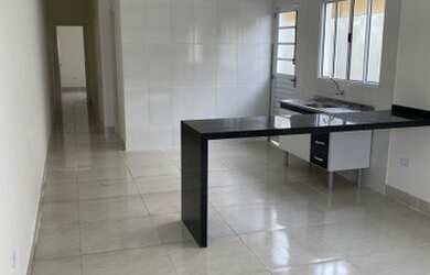 Imagem: A casa possui 2 Dormitórios, 2 Banheiros, 150m² de Área e