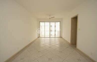 Imagem: O apartamento possui 3 Dormitórios, 3 Banheiros, 1 Vaga na